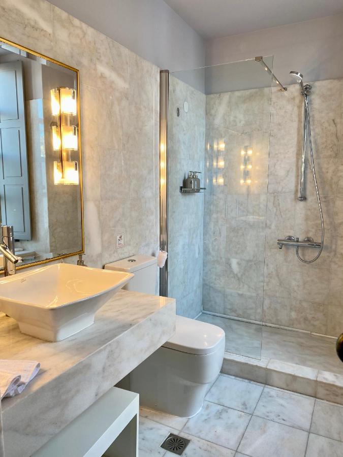 Villa Selena Ermoupoli Ngoại thất bức ảnh